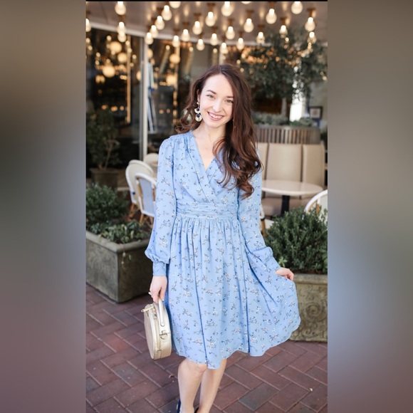 Gal Meets Glam Long Sleeve Kelsey A-line Mini Dress in Periwinkle Floral - Picture 9 of 13